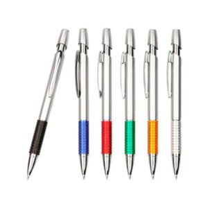 Lapicero plástico retráctil plateado con grip traslúcido corrugado – 13.5 cm x 1.3 cm