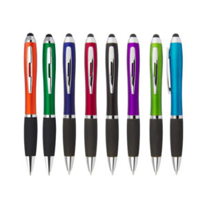 Lapicero plástico con touch y grip antideslizante – 13.5 cm x 1.3 cm